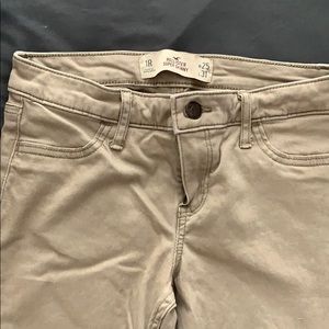 Hollister Super Skinny Jeans
